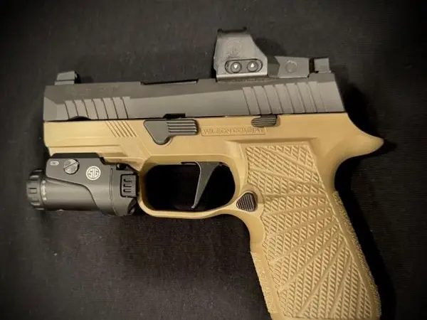 SIG SAUER P320 XCOMPACT W/ UPGRADES (PRIVATE SALE)