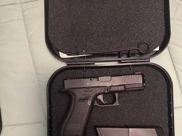 **G45 w/ XS Big Dot Sights…Clean**