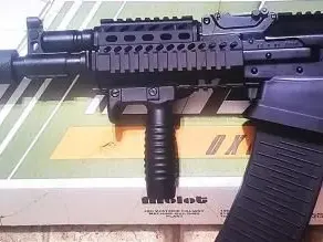 Upgraded Molet VEPR 12 with extras