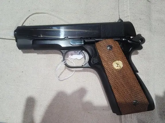 Colt Commander LW museum quality