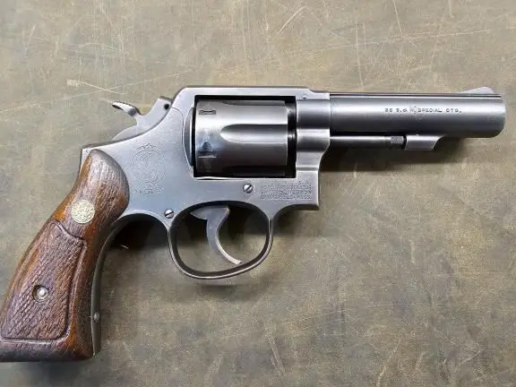 38 Special Smith & Wesson Model 10-6 Heavy Barrel