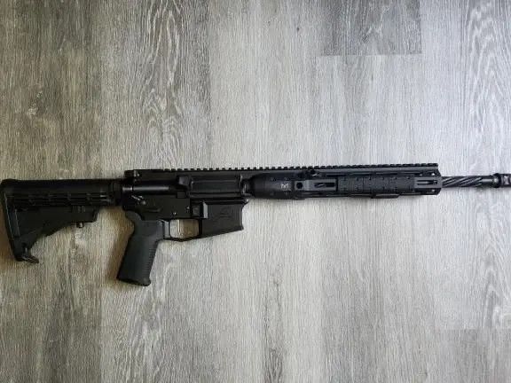 LWRC IC-DI on Aero M4E1 Lower