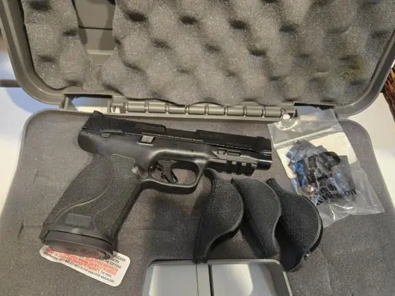 Smith and wesson mp 2.0 10 mm