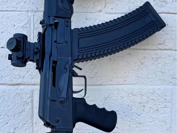 Kalashnikov KOMRAD 12 (AK47/12gauge)