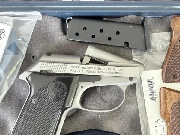 Beretta 3032 Tomcat 32mm 2.4” 7+1 unbroken in