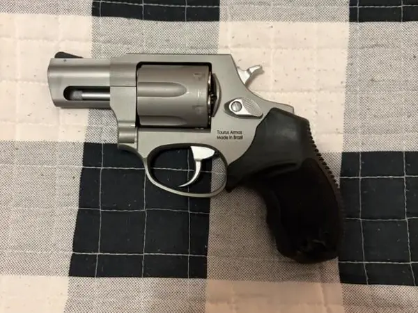 Taurus 856 .38+p