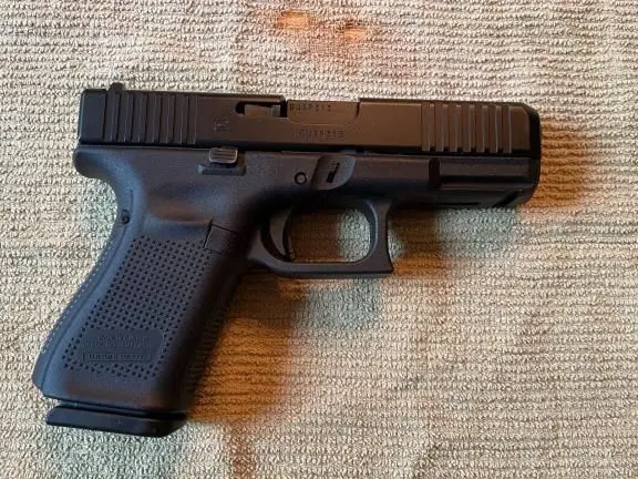 Glock 23 gen 5 in .40