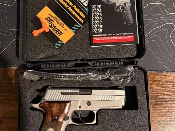 Sig P229 Elite