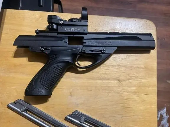 Beretta 22