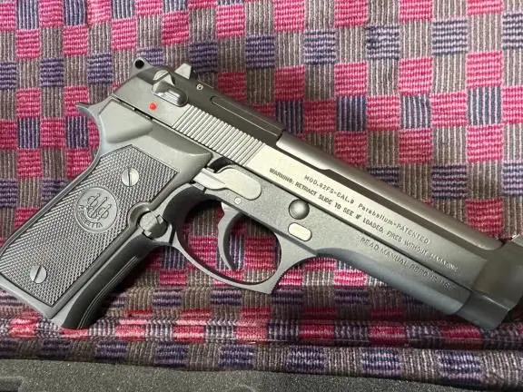 Beretta 92FS