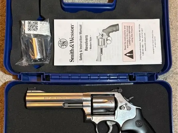 Smith & Wesson Model 686 + 5-inch RARE