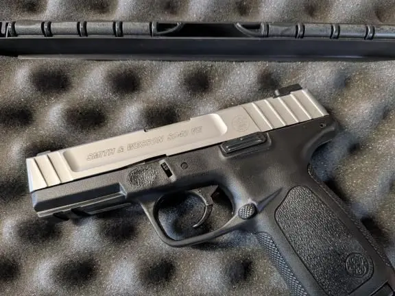 S&W SD 40 VE