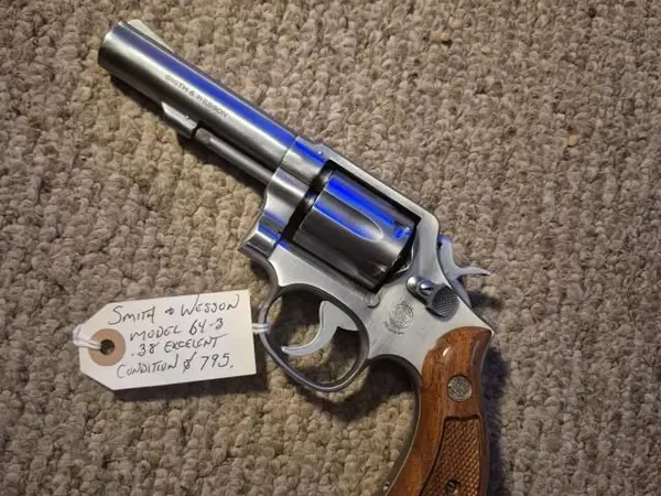 SMITH &WESSON. 38