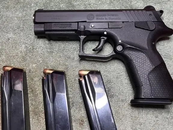 Grand Power P40 — 10mm Auto — Like New w/ FOUR Mags