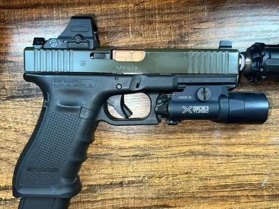 Glock 17