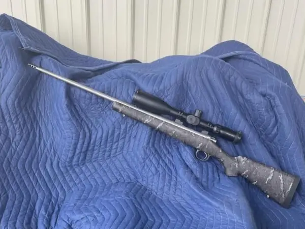 Kimber 84m 65 CM with scope