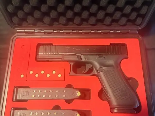 Glock 22 Gen 5 NEW UNFIRED