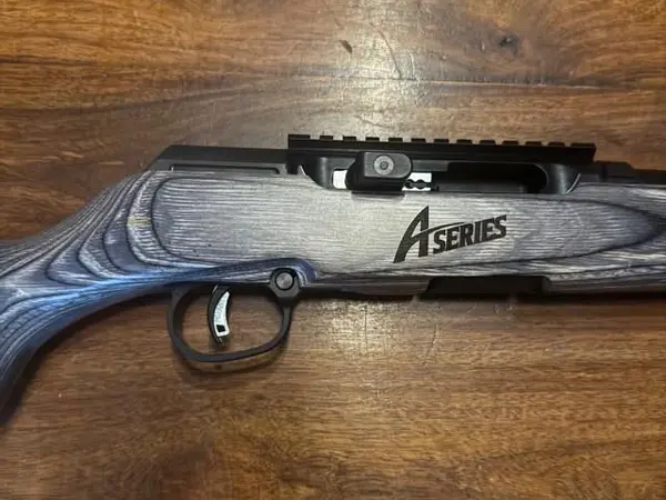 Savage A17 Laminate Threaded Barrel 17hmr