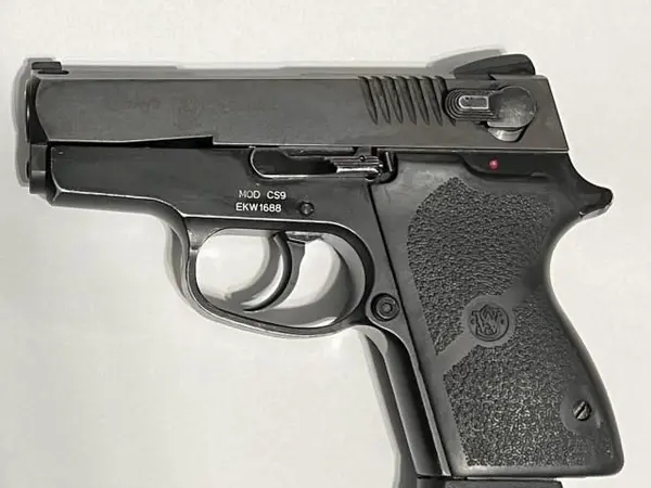 Smith & Wesson chiefs special CS9