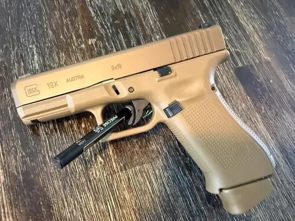 Glock 19X