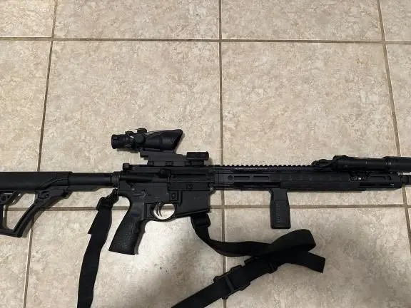 Daniel defense v7