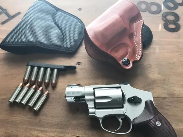 Smith and Wesson 642 UC Lipsey exclusive