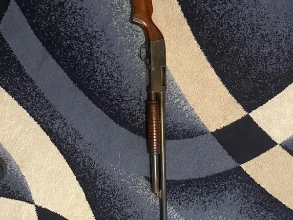Vintage 1950 Stevens Model 820B 12-Gauge Pump Shotgun – Solid Steel C&R