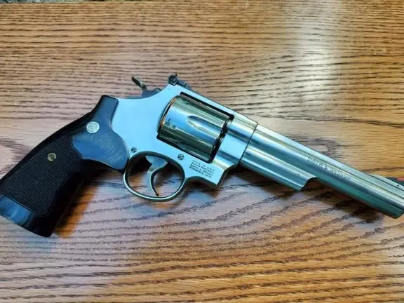 S&W .44 magnum 629