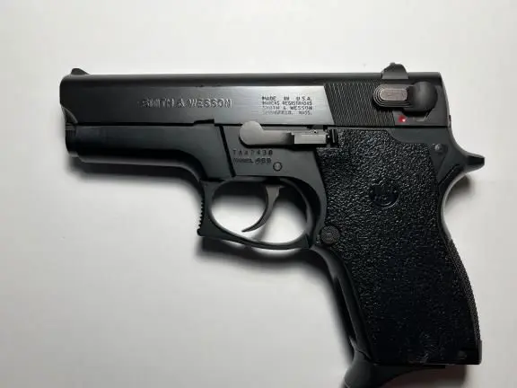 Smith & Wesson model 469