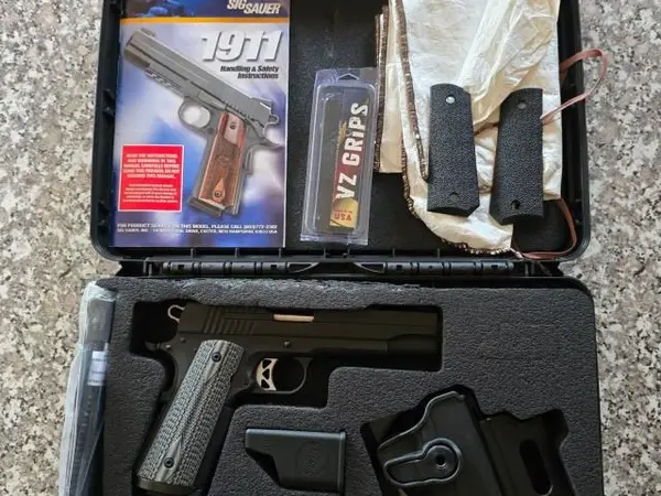 Sig Sauer 1911 .45 Tac-Pac