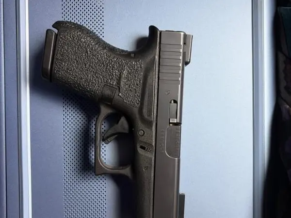 G42