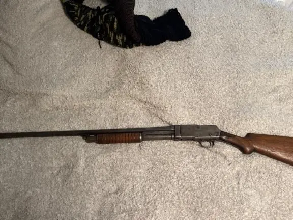 Steven’s Model 520 Pump Shotgun 12 Gauge