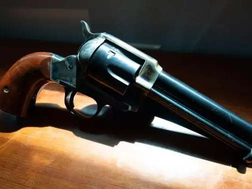 Uberti Outlaw 1875 44-40 Winchester
