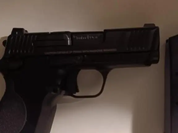 Mint Smith & Wesson CSX 9mm w/2 mags