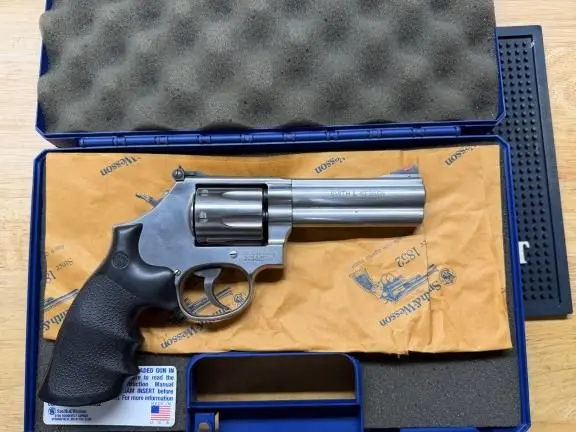 Smith & Wesson S&W 686-6 .357 NO TRADES!