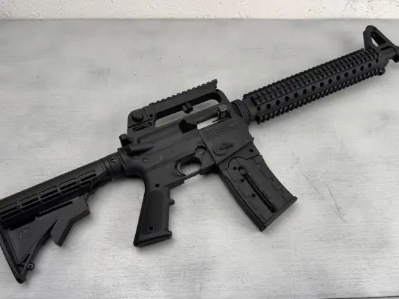 Mossberg AR-15