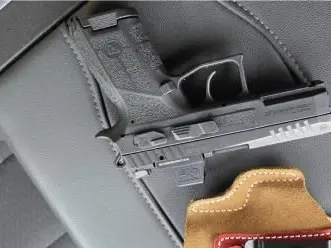Cz po9c with eps carry holosun