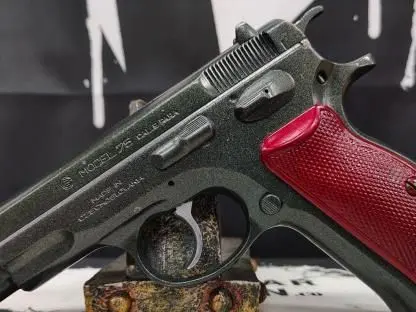 1989 CZ 75 Pre-B – Rare Metallic Green Israeli "Kibbutz"