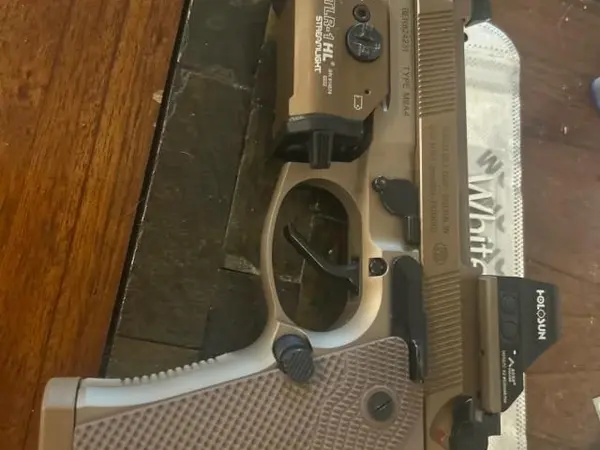 Beretta ltt m9a4.