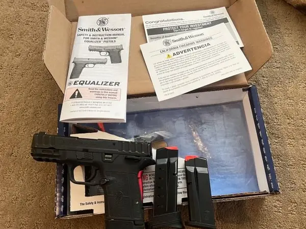 Smith & Wesson Equalizer