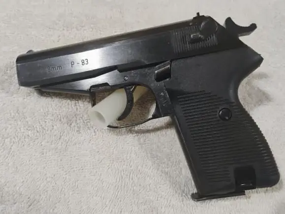 Lucznik P83
