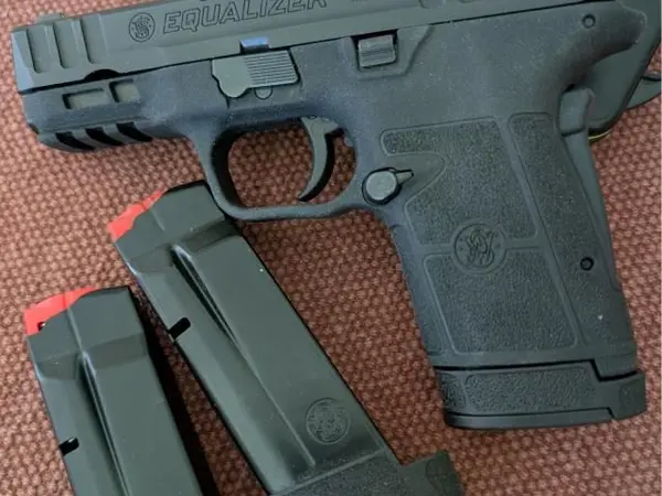 Smith & Wesson equalizer