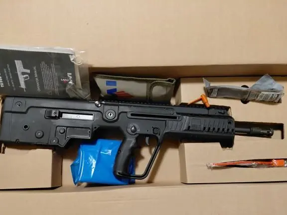 Tavor X95 with Box and all the Original Case Candy