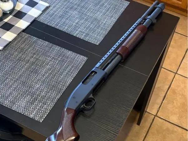 Mossberg 590
