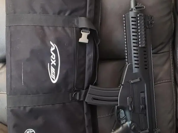 BERETTA ARX160 in .22LR W/ SOFT CASE