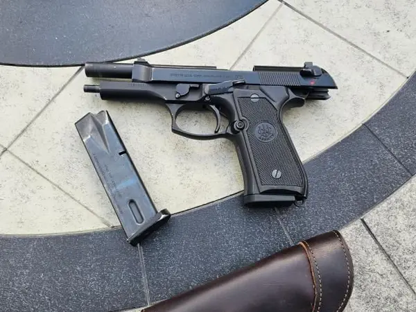 Beretta 92