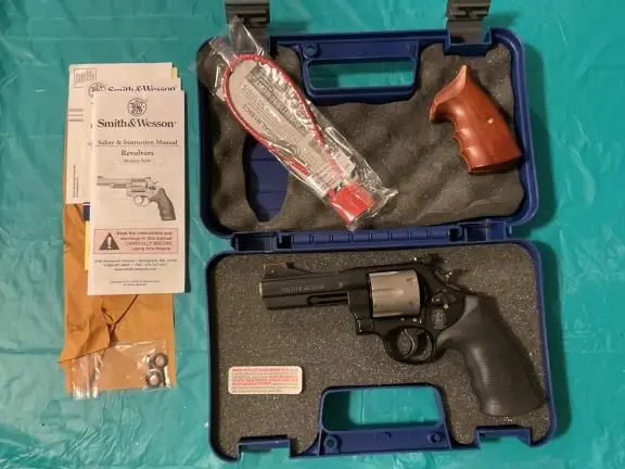 S&W 329PD 44 mag