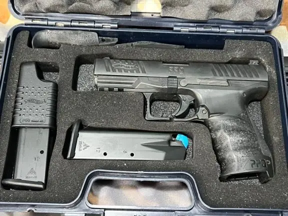 Walther PPQ 40 S&W German Made Model