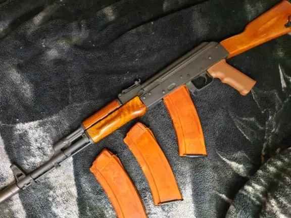 ISD BSR-74 Bulgarian AK74 5.45x39 w/ East German Bakelite Magazines