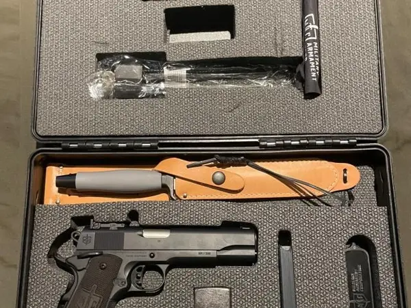 NEW MAC JSOC Limited Edition 1911 .45 ACP #164/500 – Collector Set – Knife & Lighter